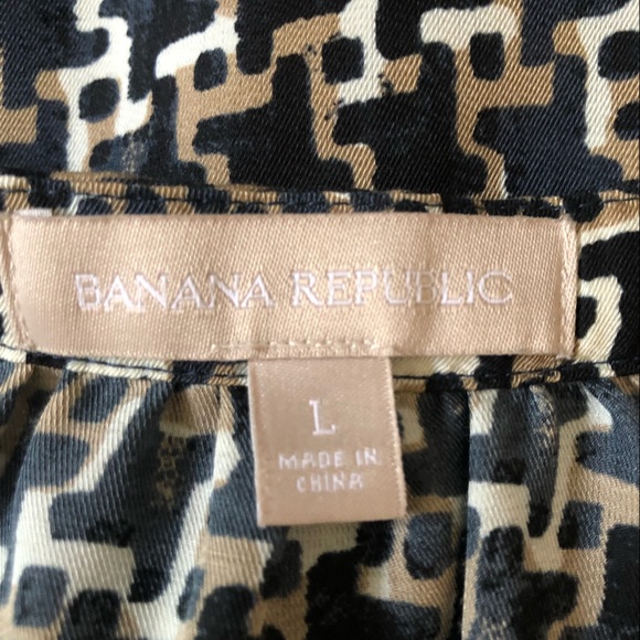 Banana Republic Navy Print Blouse - Picture 7 of 9